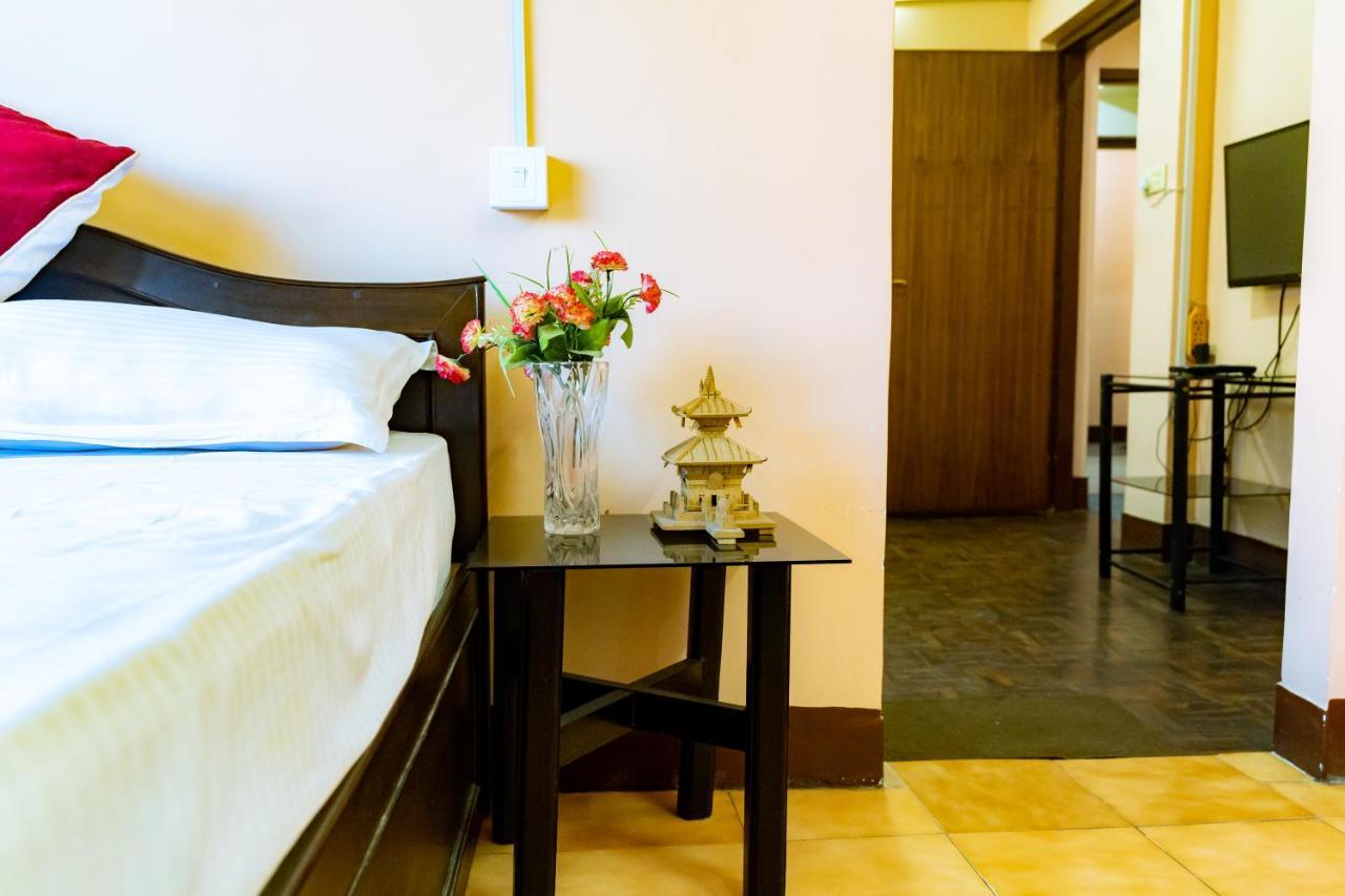 Kbb Hotel And Apartments Hosted By Hostmandu Lalitpur Extérieur photo