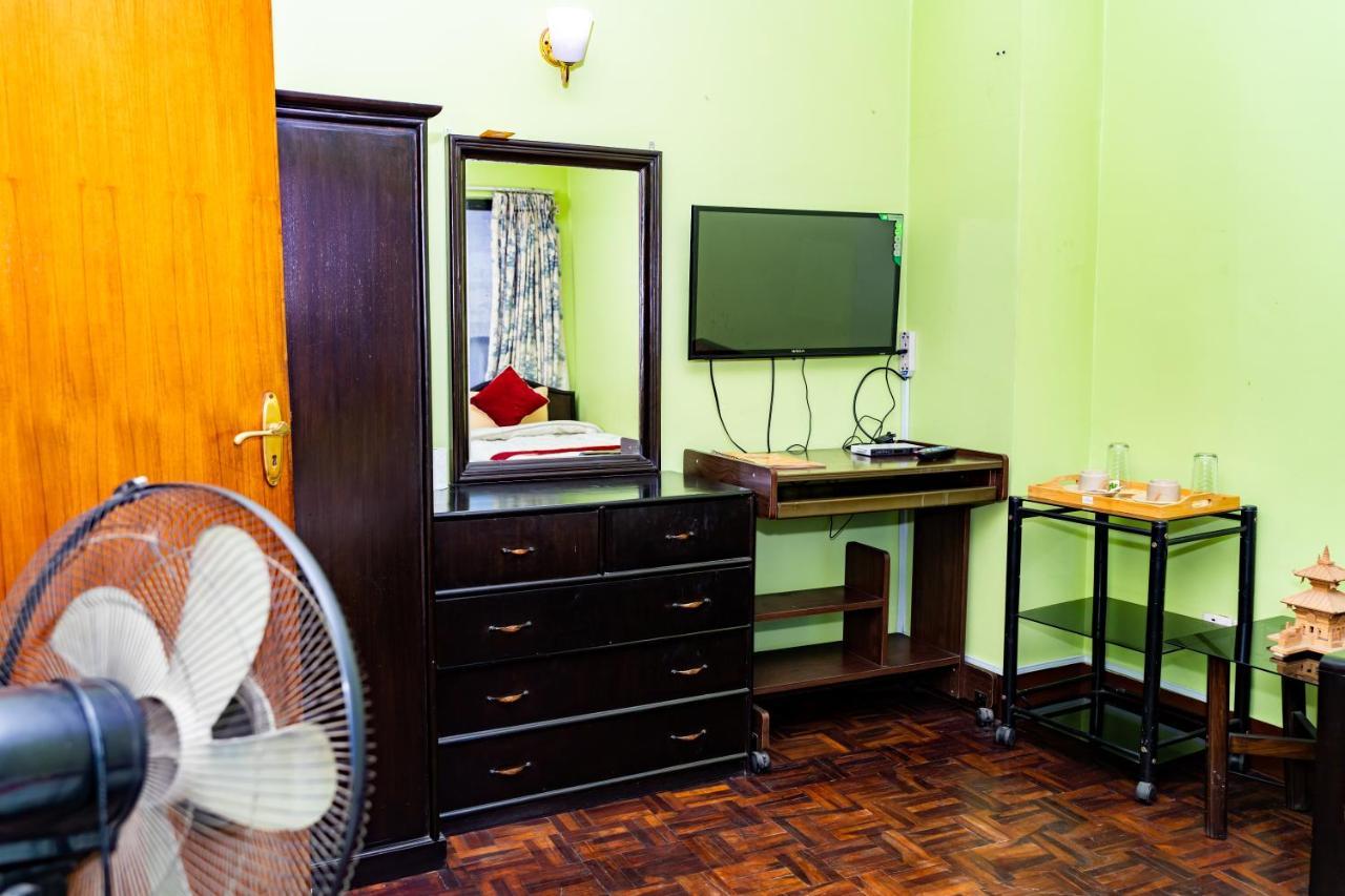 Kbb Hotel And Apartments Hosted By Hostmandu Lalitpur Extérieur photo