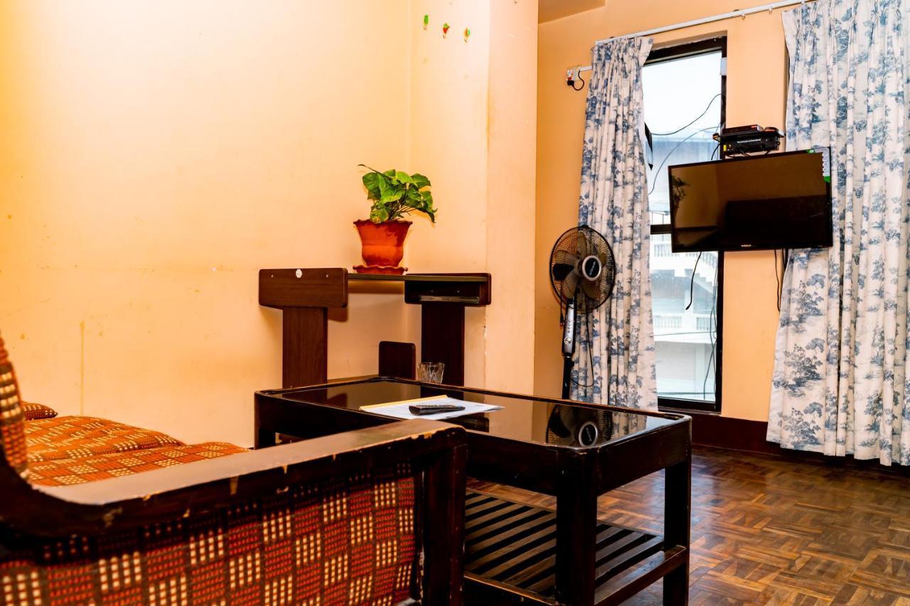 Kbb Hotel And Apartments Hosted By Hostmandu Lalitpur Extérieur photo